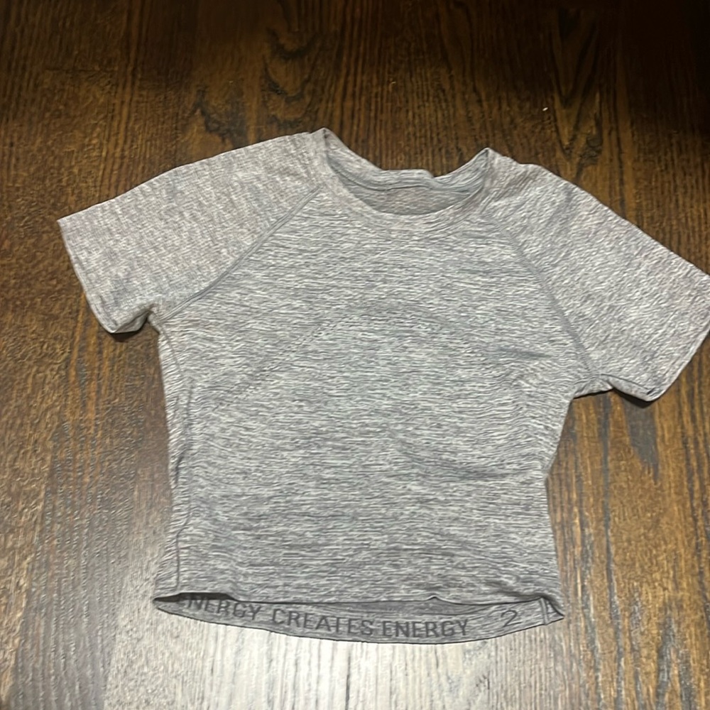 Lululemon cropped swiftly sz 2